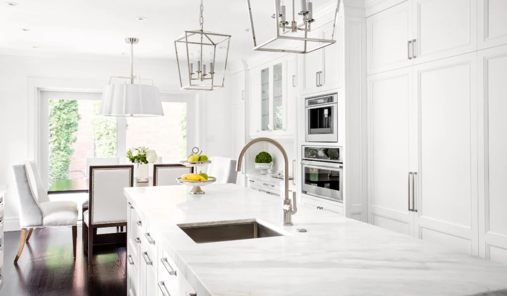 trucos-e-ideas-decorar-cocinas-blancas
